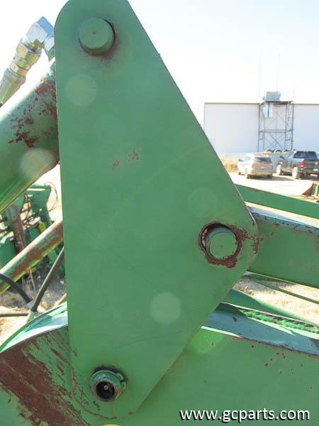 740 LOADER 7FT W/GRAPPLE